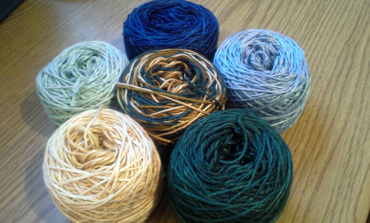 Color Banded Hitchhiker Yarn Kit