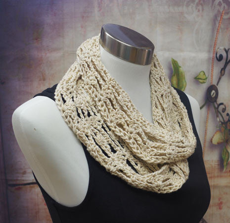 Lovely Crochet Cowl Pattern