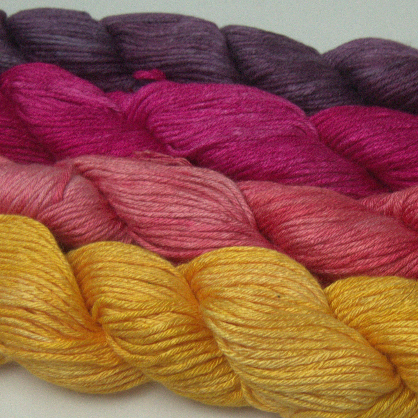 Makimo Color Steps Bamboo Yarn